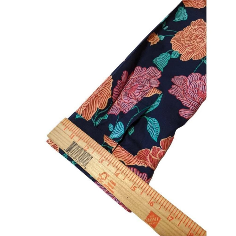 Chicos Womens Button Front Blouse Multicolor Floral 3/4 Sleeve No Iron Size 0 (4 - Picture 11 of 11